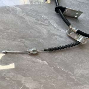 Cavo Freno di Stazionamento Anteriore 46410-60A10 per Toyota Land Cruiser FZJ70, Vendita all'Ingrosso - Product Image 4