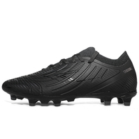 SAIFEINU 2026 Chaussures de football pour hommes tendance, à rayures dégradées rouges, crampons FG, résistantes à l'usure, pour l'entraînement, printemps-été