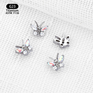 Pendientes de Mariposa de Titanio G23 de 6.8mm con Circonita Blanca AB y Engaste de Garras para Piercing Corporal - Product Image 4