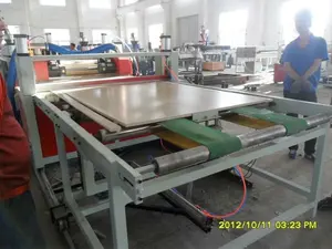 Furnitur buatan Cina kayu plastik komposit lini produksi zucchini mesin pembuat GMT peralatan manufaktur tanaman ekstruder