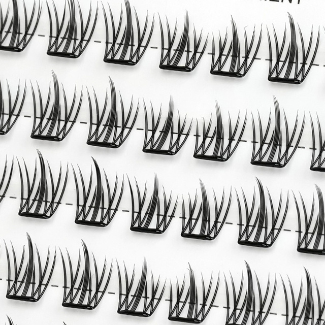 Customizable Self-Adhesive DIY Cluster Lashes Ultra-Chic Wet Lash Effects Manga Anime Makeup Vegan False Eyelashes Natural Style