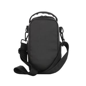 Sac à dos de sport magnétique en polyester et PU imperméable avec grande capacité pour bouteille d'eau - Product Image 2