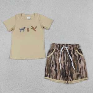 En stock: Conjuntos de verano de camuflaje con bordados de perro, ciervo y pato para niños y niñas, ropa de caza al por mayor, ropa de boutique para hermanos, precio de fábrica. - Product Image 3