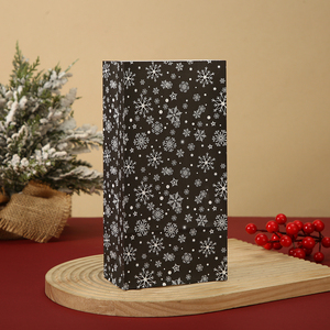 Sacchetto di carta Kraft di <span class=keywords><strong>capodanno</strong></span> Mini sacchetto di natale stampato regalo per caramelle biscotto imballaggio all'ingrosso della fabbrica - Product Image 1