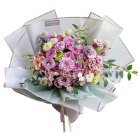 Papier d'emballage floral coréen imperméable à bord doré pour bouquets, personnalisé, classique, en plastique, vente chaude