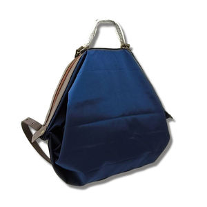 Mochila de Poliéster Multifuncional Ligera y Elegante, Diseño Plegable Patentado Exclusivo para Adolescentes, Viajes Casuales y Uso Diario - Product Image 1