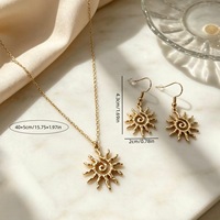 Collier pendentif soleil en spirale martelé en cuivre, chaîne de clavicule en acier titane, style mode luxe léger