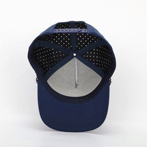 Gorra de Béisbol Personalizada al por Mayor de 5 Paneles con Logotipo de Goma PVC, Gorra Impermeable con Orificios Cortados con Láser, Gorra Deportiva de Alto Rendimiento - Product Image 6
