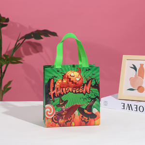 Logo personnalisable imprimé matériaux non tissés réutilisable Halloween fourre-tout en gros fête sacs-cadeaux diverses couleurs Vietnam Export - Product Image 5
