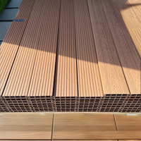 Planches de terrasse en composite WPC imitation teck 3D gaufré, écologiques, ignifuges, à double verrouillage, pour extérieur – Vente en gros