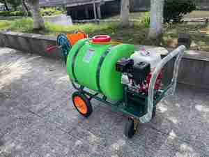 Rociador del poder del motor de <span class=keywords><strong>gasolina</strong></span> agrícola del tipo de la carretilla de 60L 100L 160L 300L para irrigar los campos - Product Image 2
