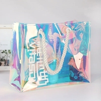Sac de plage à bandoulière en PVC irisé avec logo personnalisé, fourre-tout avec poignée torsadée, lettre laser holographique irisée imperméable à l'eau