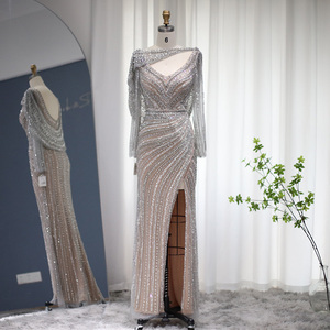 <span class=keywords><strong>Vestido</strong></span> de Noche Largo de Lujo Sharon Said SS035, Color Plateado Nude, con Capa, Pedrería, Abertura, para Mujer, para <span class=keywords><strong>Fiesta</strong></span> de Graduación, Boda - Product Image 1