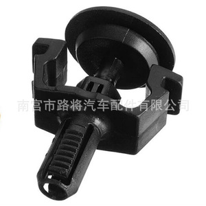 Mercedes-Benz W204 Radiator Bracket Mounting Pad 4.5cm x 4cm x 2.7cm Rubber <b>Engine</b> Mount - Product Image 4