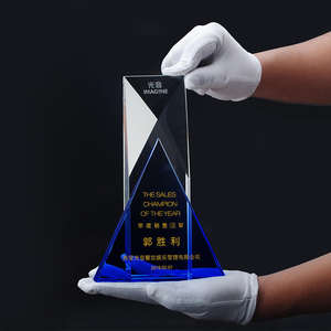 Brilhando 2023 alta qualidade prêmios vidro troféu cristal gravura troféu azul prêmios - Product Image 3