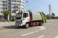 Camion de collecte des déchets municipaux Euro6B de 7 mètres cubes, type compacteur hydraulique, configurations à double alimentation disponibles