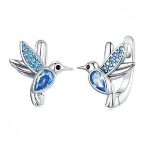 Elegantes pendientes con forma de pájaro en plata 925 con pedrería de cristal azul para uso diario de las mujeres, diseño de animales lindos - Product Image 1