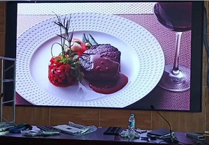 จอแสดงผล LED ความละเอียดสูง 4K สำหรับภายในอาคาร แบบ COB Flip Chip P1.875 สำหรับการต่อจอแบบไร้รอยต่อ - Product Image 3