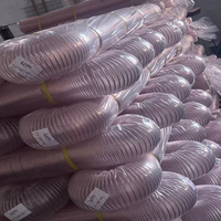 Tuyau flexible corrugué en PU transparent renforcé de fil de cuivre pour l'extraction des fumées de travail du bois