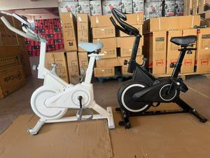 Bicicleta Estática XOYOOU de Nuevo Diseño, Precio Económico, Gran Venta, Bicicleta de Ejercicio para Interiores, Plegable, con Pantalla LCD, de Acero - Product Image 3