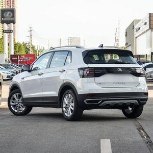 Auto Usata di Alta Qualità Volkswagen T-Cross 2023 Disponibile per Prenotazione e Personalizzazione - Product Image 5