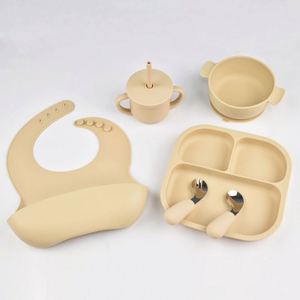 Couvercle carré en silicone de qualité alimentaire résistant à la chaleur, antidérapant, compartiment de voyage portable, accessoires et fournitures pour nourrissons - Product Image 5