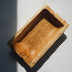 Plateau à fruits rectangulaire en bois massif, grande capacité, bol de rangement en bois pour usage résidentiel - Product Image 1