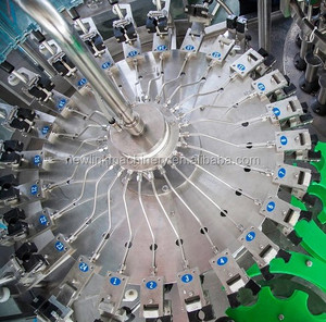 <span class=keywords><strong>Pet</strong></span> đóng nắp chai đóng gói làm <span class=keywords><strong>CSD</strong></span> Cola <span class=keywords><strong>pet</strong></span> chai thủy tinh Chai làm đầy chất lỏng máy dán nhãn Dây chuyền đóng gói - Product Image 6