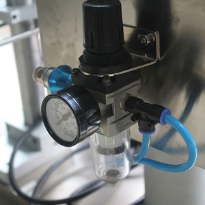 Botella de plástico de escritorio neumática semiautomática Twist off capper tapa selladora máquina taponadora de tornillos - Product Image 6