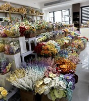 Bouquet de fleurs au crochet fait main, mélange de roses, tulipes, coquelicots, lys et muguet, fleurs artificielles en fil tricoté pour Thanksgiving et Noël