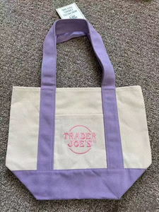 Tas Belanja Kanvas Katun Mini Biru Muda Pink dengan Logo Bordir Kustom, Aksesoris Tas Hadiah Permen, Tas Trade Joes - Product Image 6