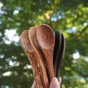 COCONUT SPOON - Hot Selling VIET NAM Healthy Material Coconut Spoon Ecofriendly Kitchen Products - Product Image 1
