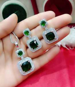 ชุดจี้เพชรแบบอเมริกันชุดงานปาร์ตี้หิน CZ เครื่องประดับดีไซน์พรีเมี่ยมทำด้วยมือสินค้าจำนวนมาก - Product Image 1