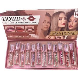 Nueva caja de 12 colores brillo de labios delicado mate rojo natural no es fácil de pegar taza duradera no es fácil de decolorar conjunto brillo de labios - Product Image 1