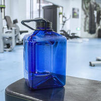 Bouteille d'eau avec support magnétique pour téléphone portable Bouteille d'eau de 2700ml avec aimant pour téléphone Bouteilles de sport avec aimant pour téléphone