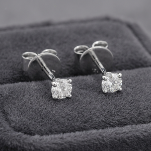 Pendientes de Oro de 14K con Baño de Rodio para Mujer, con Diamantes Naturales de Corte Brillante de 0.3CTW, Engaste de 4 Puntas, para Compromiso y Boda - Product Image 3