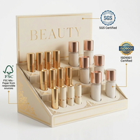 Présentoir de Comptoir en Carton Doré à 3 Niveaux (PDQ) pour Cosmétiques, Rouges à Lèvres, Parfums, Brillants à Lèvres – Idéal pour la Vente au Détail