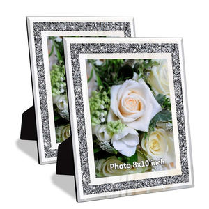 Cadre photo décoratif en cristal pour table, diamants en verre dispersés, design créatif tridimensionnel, personnalisable, métal et verre - Product Image 1