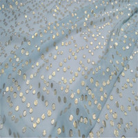 Tissu en soie jacquard métallique Lurex bleu clair à pois brillants, idéal pour robe de soirée ou châle pour femme