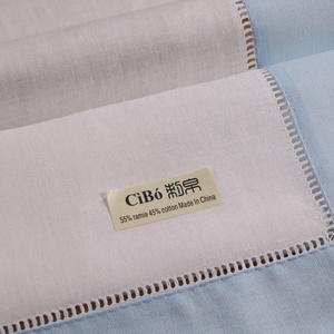 Décoration <span class=keywords><strong>de</strong></span> <span class=keywords><strong>table</strong></span> <span class=keywords><strong>de</strong></span> Noël <span class=keywords><strong>de</strong></span> mariage brodé N037-SB 20 "x 20" ourlet bleu ciel Ramie blanche échelle en <span class=keywords><strong>coton</strong></span> serviettes <span class=keywords><strong>de</strong></span> <span class=keywords><strong>table</strong></span> à ourlet - Product Image 4
