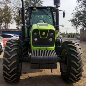 Trattore Agricolo a Ruote RK504-A da <span class=keywords><strong>50</strong></span> CV per Risaie, Vendita Calda a Prezzo Conveniente - Product Image 2
