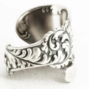 Anello Aperto Vintage con Fiore, Regolabile, Gioiello da Dito alla Moda per Donna, Regalo per Uso Quotidiano - Product Image 2