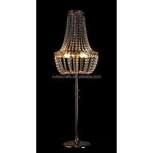 Nuovi Articoli per Matrimoni 2026: <span class=keywords><strong>Centrotavola</strong></span> a Lampadario Illuminato in <span class=keywords><strong>Cristallo</strong></span> Oro e Argento per Decorazioni da Tavolo Nuziali - Product Image 4