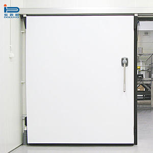 Porte coulissante de chambre froide à installation facile avec bande d'étanchéité en PVC et charnières robustes pour les entrepôts de stockage frigorifique - Product Image 1