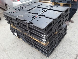 CAT374-CAT365-CAT385-CAT390-CAT395พร้อมส่งเหมาะสำหรับรถขุดแผ่นติดตามแผ่นโซ่ - Product Image 4