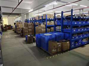 Pièces automobiles pour Toyota Hilux <span class=keywords><strong>Grossiste</strong></span> en état neuf avec 19 ans d'expérience Fourniture directe de pièces de rechange - Product Image 6