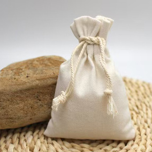 Bolsa de Algodón Personalizada a Prueba de Polvo con Ribete de Encaje - Product Image 3