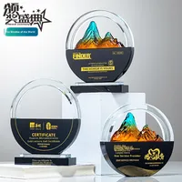 Trofeo de Montaña con Degradado de Color Artístico y Logotipo Personalizado para Recuerdo de Ceremonia