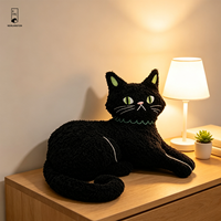 Coussin décoratif en peluche chat noir, visage brodé, doux et rembourré, pour Halloween, décoration de fêtes pour la maison, le canapé et la chambre d'enfant