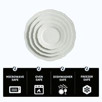 Assiette plate festonnée en porcelaine fine de style baroque, élégantes assiettes de présentation en forme de fleur pour mariage
